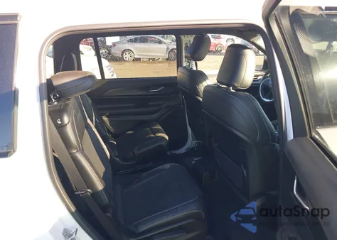 2025 Jeep Grand Cherokee L Altitude X 4X4 from USA, damaged, VIN 1C4RJKAG4S8691999